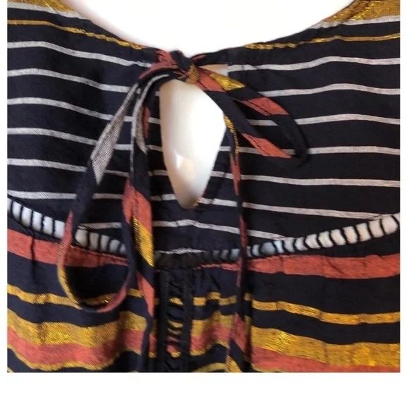 Crown and Ivy Long Sleeve Pullover Top Size Small - Picture 3 of 6